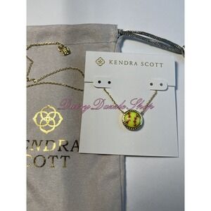 🥎Kendra Scott Softball Gold Short Pendant Necklace New✨